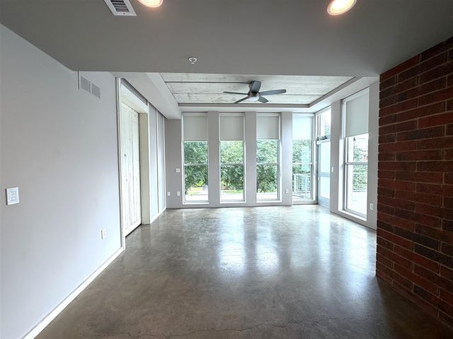 300 Hamilton Street 204, Plymouth, MI 48170