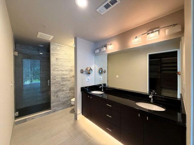 300 Hamilton Street 204, Plymouth, MI 48170