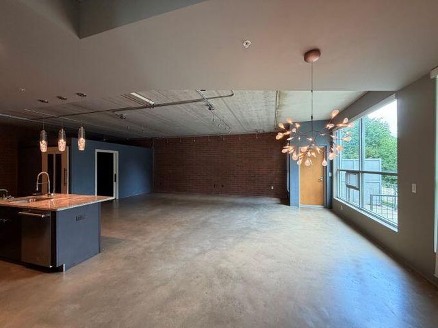 300 Hamilton Street 204, Plymouth, MI 48170