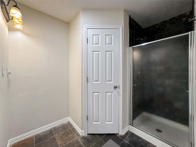 17221 N Wayne Lane, Pearland, TX 77584