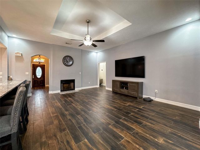 17221 N Wayne Lane, Pearland, TX 77584