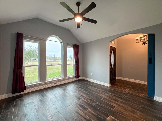 17221 N Wayne Lane, Pearland, TX 77584