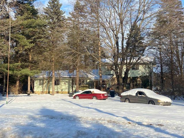 54186 Ivy Road, South Bend, IN 46637