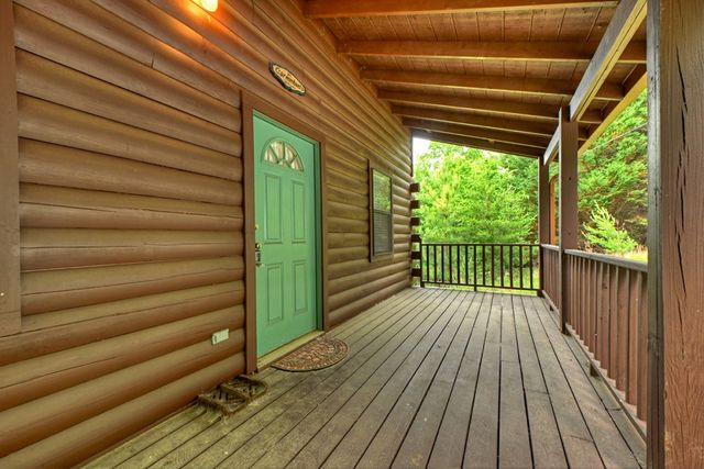 1178 Green Ridge Road, Blue Ridge, GA 30513