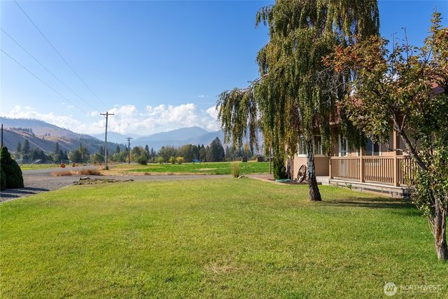245 Twisp-Carlton Road, Twisp, WA 98856