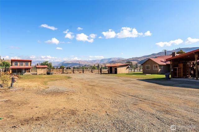 245 Twisp-Carlton Road, Twisp, WA 98856