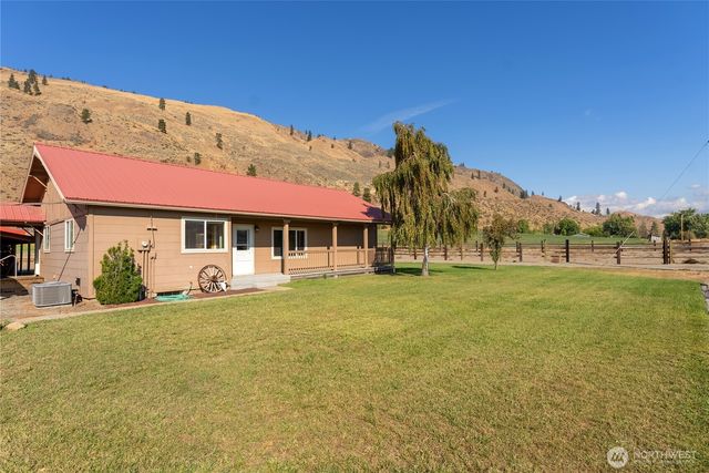 245 Twisp-Carlton Road, Twisp, WA 98856