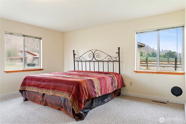 245 Twisp-Carlton Road, Twisp, WA 98856