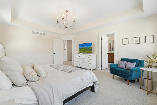 11729 Azure Circle, Inver Grove Heights, MN 55077