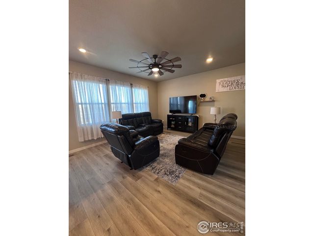 1202 Coyote Ln, Wiggins, CO 80654