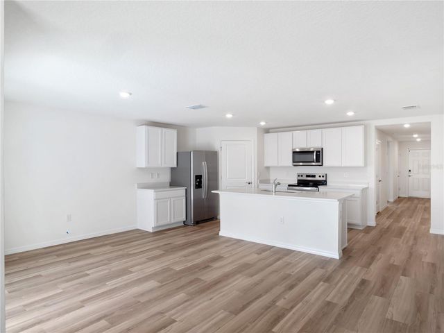 7208 SE 113TH PLACE, Belleview, FL 34420