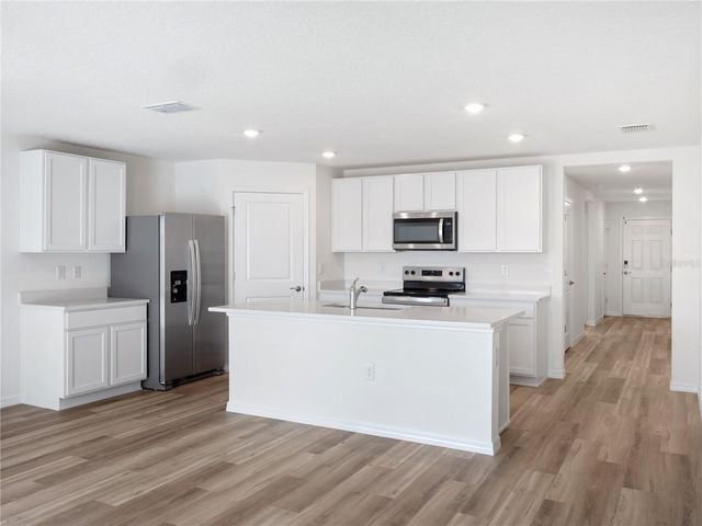 7208 SE 113TH PLACE, Belleview, FL 34420