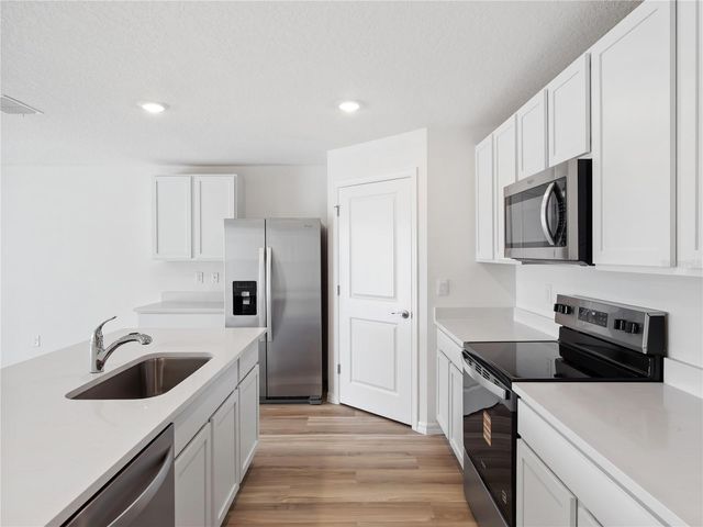 7208 SE 113TH PLACE, Belleview, FL 34420