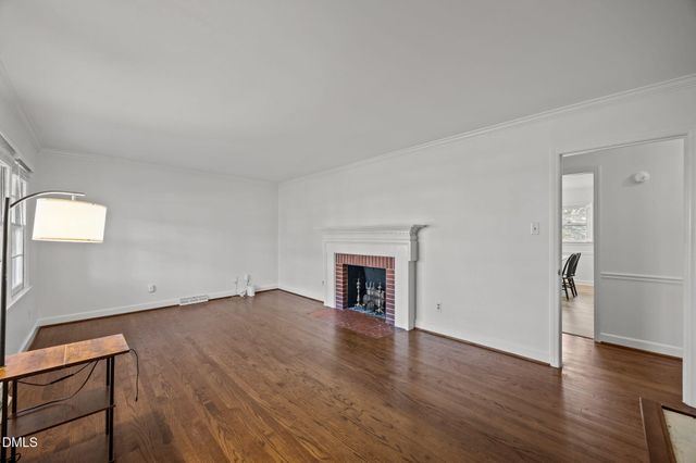 1409 Greenwood Terrace, Burlington, NC 27215