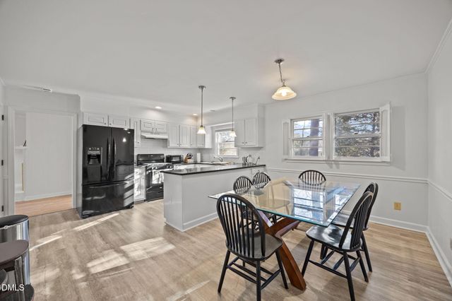 1409 Greenwood Terrace, Burlington, NC 27215