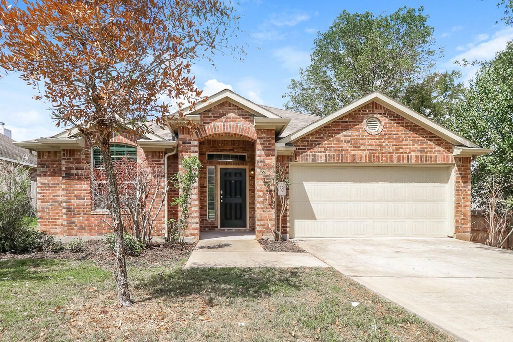 603 Lake View Drive, Montgomery, TX 77356