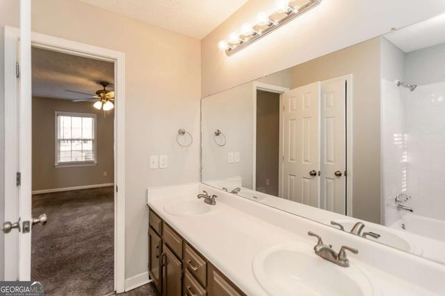 2653 Ashworth Circle, Snellville, GA 30078