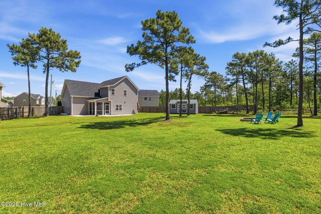 527 Everett Glades, Sneads Ferry, NC 28460