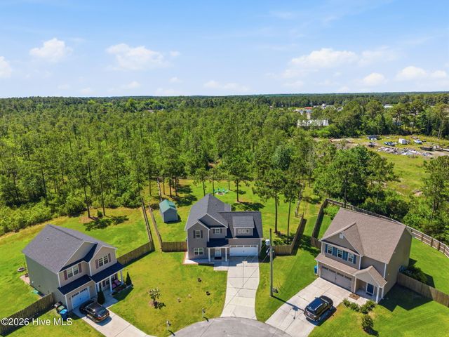 527 Everett Glades, Sneads Ferry, NC 28460