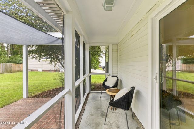 2704 Manor Court, Wilmington, NC 28405