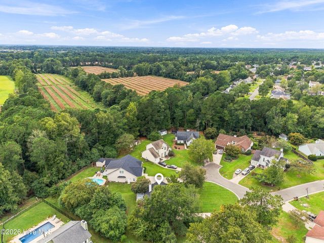 2704 Manor Court, Wilmington, NC 28405
