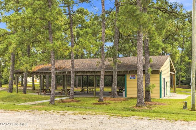 2704 Manor Court, Wilmington, NC 28405