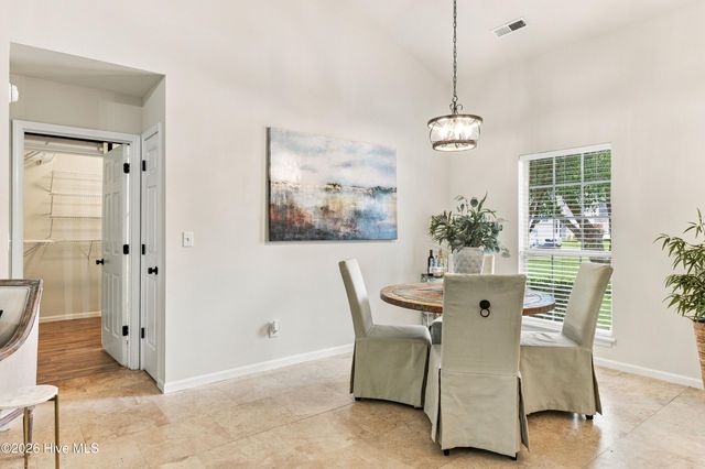 2704 Manor Court, Wilmington, NC 28405