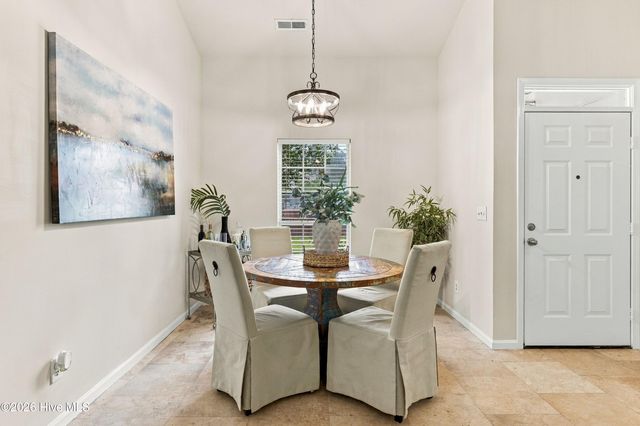 2704 Manor Court, Wilmington, NC 28405