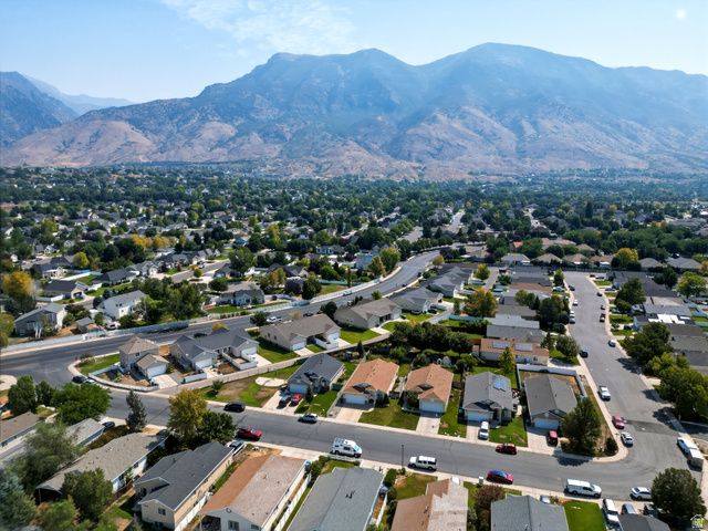 9748 N FERGUSON DR, Cedar Hills, UT 84062