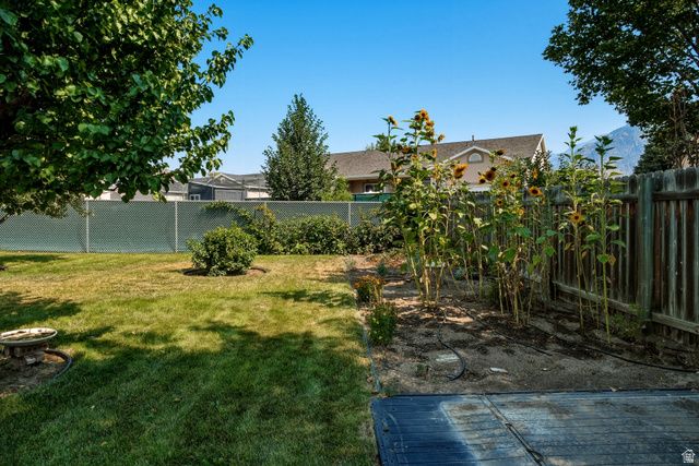 9748 N FERGUSON DR, Cedar Hills, UT 84062