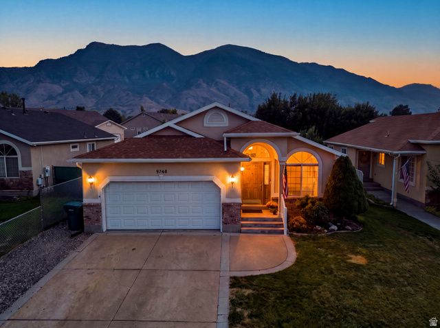 9748 N FERGUSON DR, Cedar Hills, UT 84062