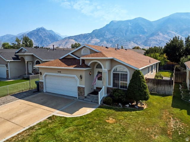9748 N FERGUSON DR, Cedar Hills, UT 84062