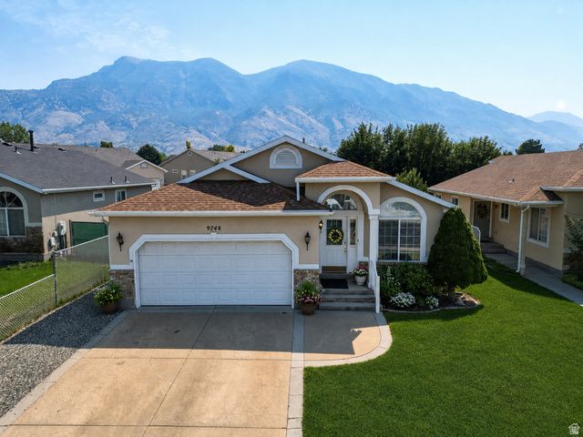 9748 N FERGUSON DR, Cedar Hills, UT 84062