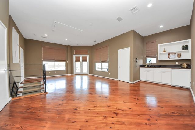 6519 Durford Street, Houston, TX 77007