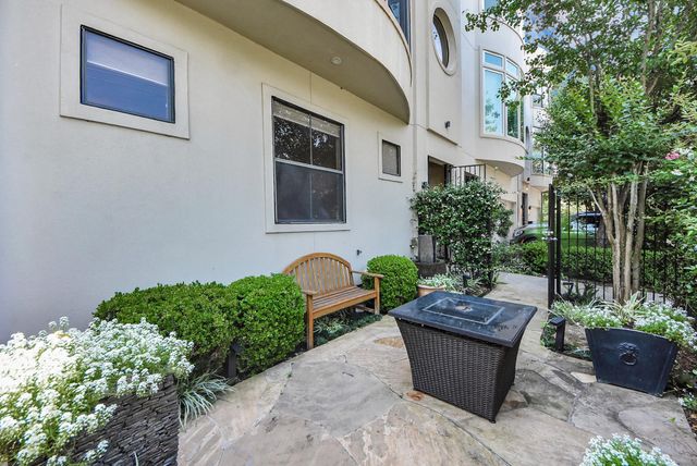 6519 Durford Street, Houston, TX 77007