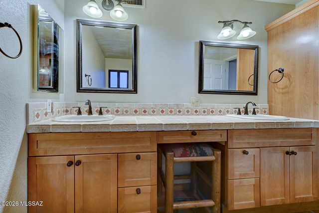6036 E Paseo Cimarron, Tucson, AZ 85750