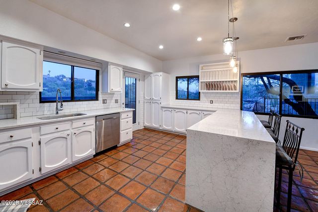 6036 E Paseo Cimarron, Tucson, AZ 85750