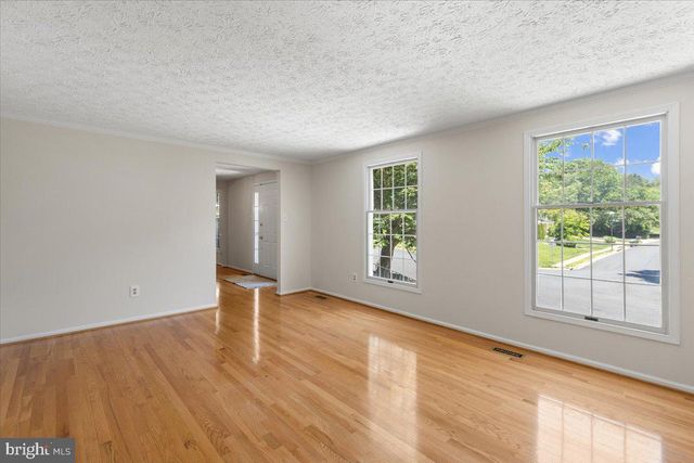 7805 ROUNDABOUT WAY, Springfield, VA 22153