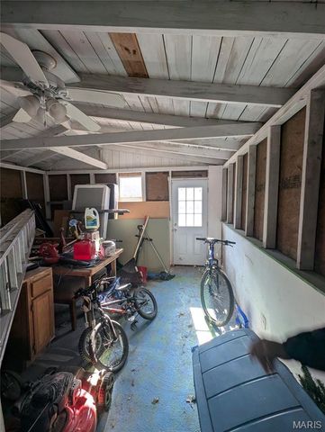 7500 Leadale Drive, St Louis, MO 63121