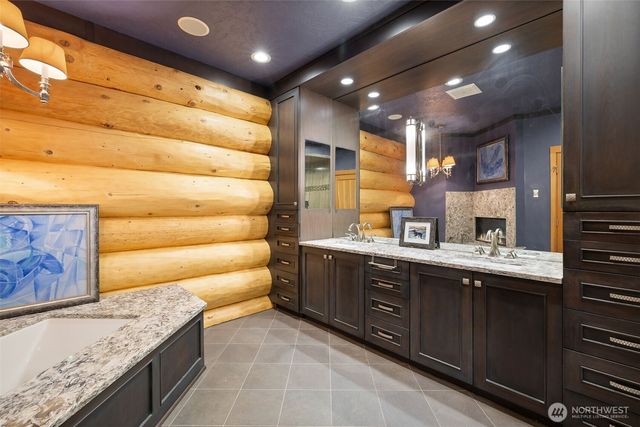 550 Manley Road, Bellingham, WA 98229