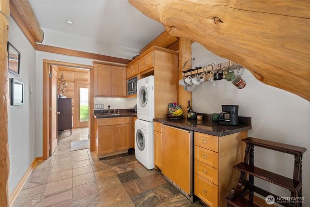 550 Manley Road, Bellingham, WA 98229