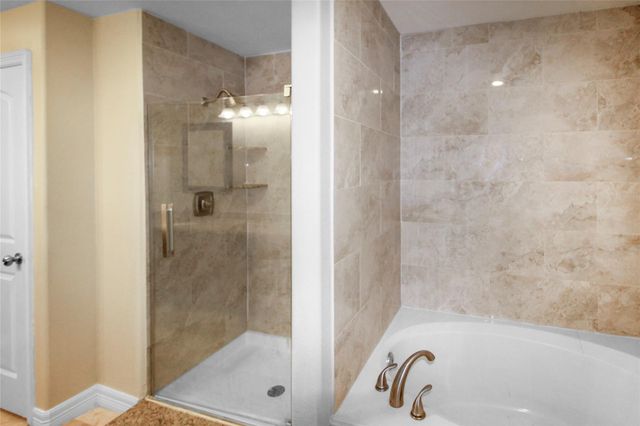 5738 Willowbend Boulevard, Houston, TX 77096