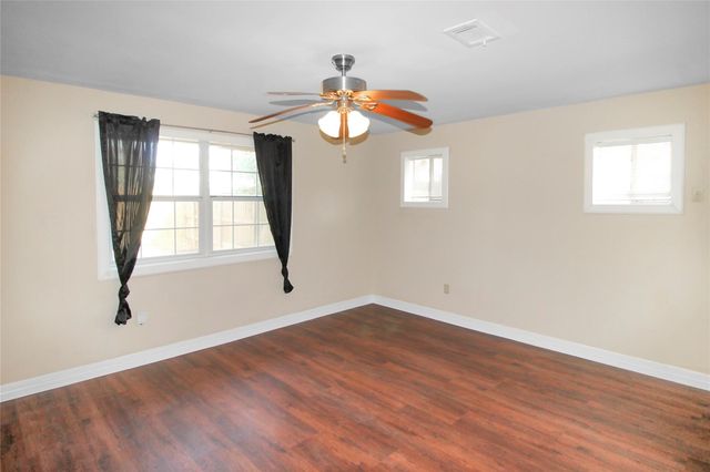 5738 Willowbend Boulevard, Houston, TX 77096