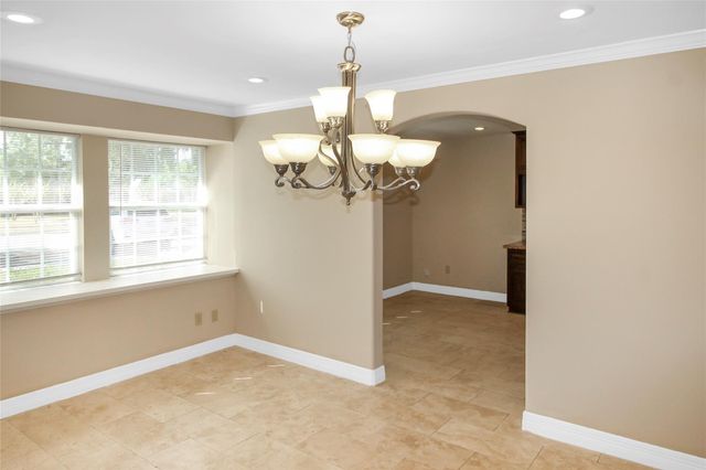 5738 Willowbend Boulevard, Houston, TX 77096