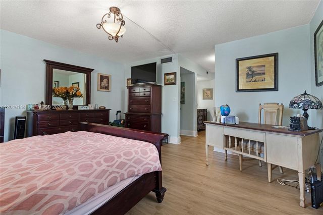 6841 SW 147th Avenue 1D, Miami, FL 33193