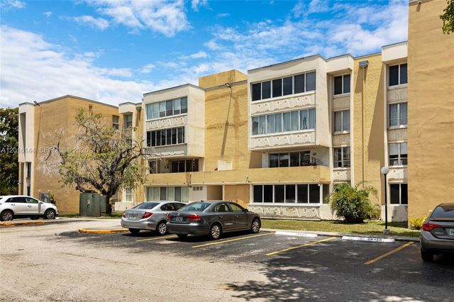 6841 SW 147th Avenue 1D, Miami, FL 33193