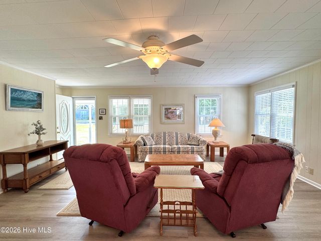 2000 Harbor Drive SW, Ocean Isle Beach, NC 28469