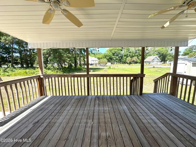 2000 Harbor Drive SW, Ocean Isle Beach, NC 28469