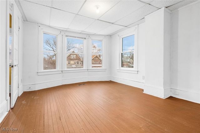 10624 Grantwood Avenue, Cleveland, OH 44108