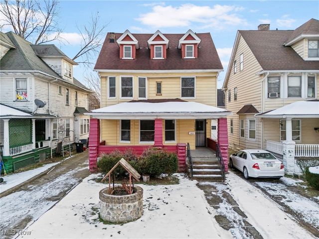 10624 Grantwood Avenue, Cleveland, OH 44108